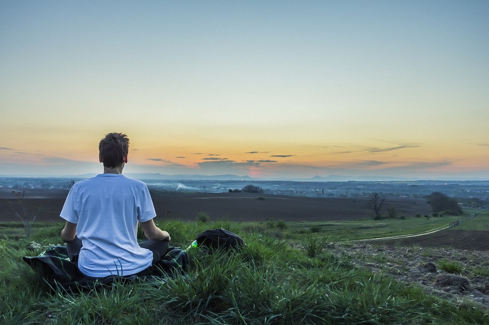 Six Positive Benefits of Meditation and How To Practice&nbsp;It